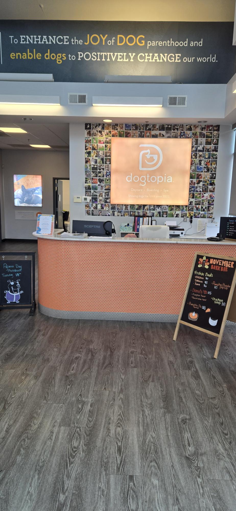 Gainesville Lobby