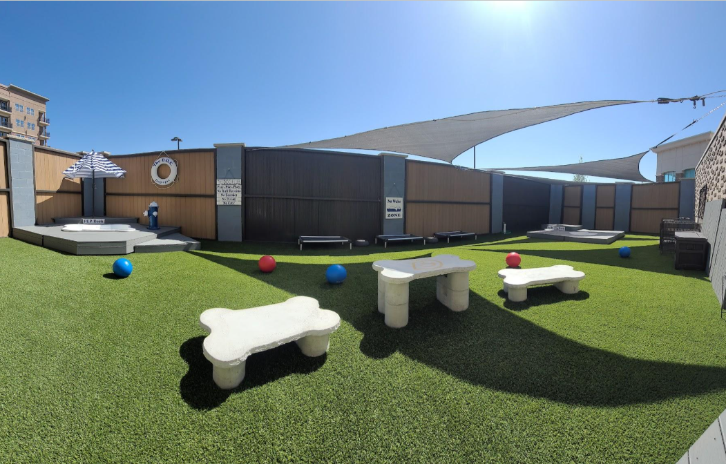Overland Park Yard Area